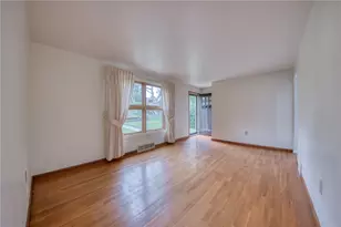 77 Bellview Cir, Robinson Twp, PA 15136 - Photo 7