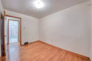 77 Bellview Cir, Robinson Twp, PA 15136 - Photo 25