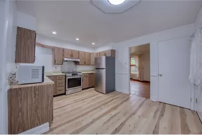 77 Bellview Cir, Robinson Twp, PA 15136 - Photo 9