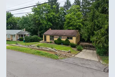 77 Bellview Cir, Robinson Twp, PA 15136 - Photo 3
