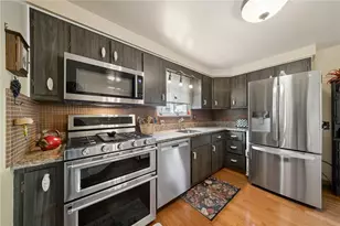 803 Killarney Dr, Pittsburgh, PA 15234 - Photo 5