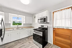 545 Center Hill Rd, Pittsburgh, PA 15239 - Photo 21