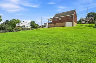 545 Center Hill Rd, Pittsburgh, PA 15239 - Photo 45