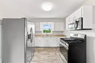 545 Center Hill Rd, Pittsburgh, PA 15239 - Photo 21