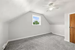 545 Center Hill Rd, Pittsburgh, PA 15239 - Photo 31
