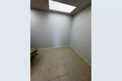 510 Station St, Bridgeville, PA 15017 - Photo 23