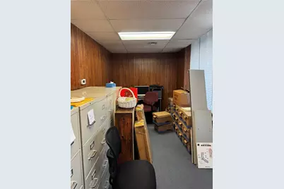 510 Station St, Bridgeville, PA 15017 - Photo 17