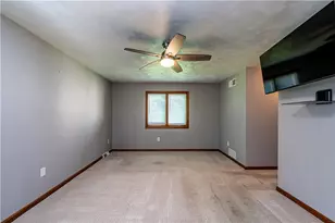 128 Pauline Dr, Monroeville, PA 15146 - Photo 37