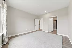 1051 Black Sands Dr, Penn Twp, PA 15644 - Photo 27