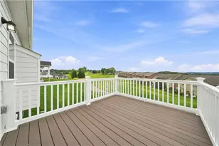 1051 Black Sands Dr, Penn Twp, PA 15644 - Photo 5