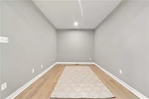 1051 Black Sands Dr, Penn Twp, PA 15644 - Photo 25