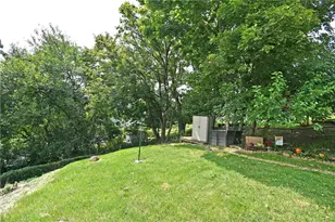 506 Fisher St, Pittsburgh, PA 15210 - Photo 27