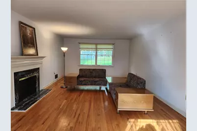 2103 Menold Dr, Pittsburgh, PA 15101 - Photo 5
