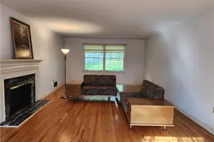 2103 Menold Dr, Pittsburgh, PA 15101 - Photo 5