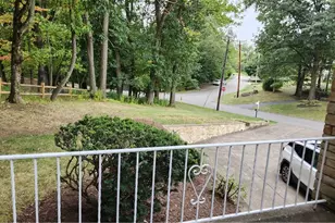 2103 Menold Dr, Pittsburgh, PA 15101 - Photo 29