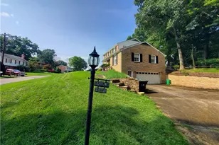 2103 Menold Dr, Pittsburgh, PA 15101 - Photo 3
