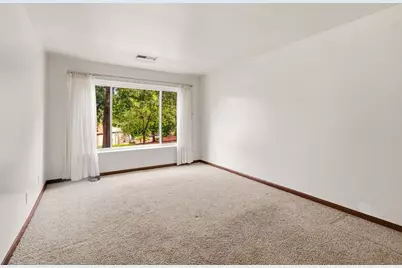450 Abbeyville Rd #B, Bethel Park, PA 15228 - Photo 17