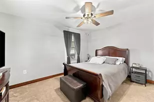 183 Franklin Ave, Vandergrift, PA 15690 - Photo 21