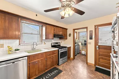 183 Franklin Ave, Vandergrift, PA 15690 - Photo 15
