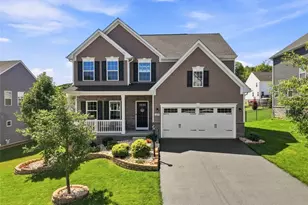 1239 Trailside Dr, Collier Township, PA 15071 - Photo 1