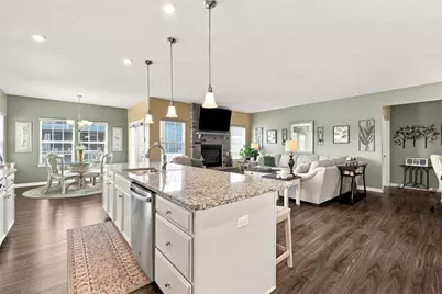 1239 Trailside Dr, Collier Township, PA 15071 - Photo 11