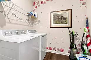 1239 Trailside Dr, Collier Township, PA 15071 - Photo 21