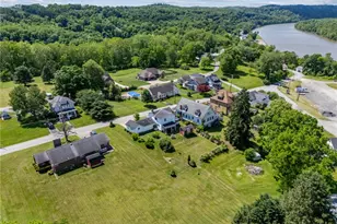 127 Carmichaels St, Dry Tav-Rices Landing, PA 15357 - Photo 35