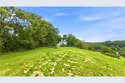 1295 Stoops Ferry Rd, Moon/Crescent Twp, PA 15108 - Photo 11