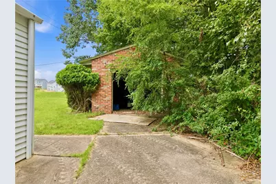 1295 Stoops Ferry Rd, Moon/Crescent Twp, PA 15108 - Photo 27