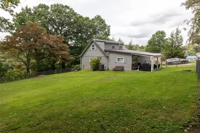 824 Ridge Rd, Centerville, PA 15417 - Photo 5