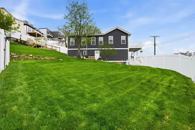 27 Natchez St, Pittsburgh, PA 15211 - Photo 5