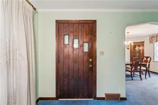 8554 Peebles Rd, Pittsburgh, PA 15237 - Photo 3
