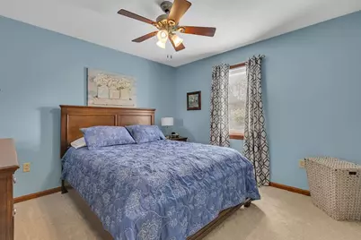 114 Kaye Cir, Brighton Township, PA 15009 - Photo 21