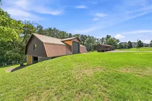 1715 Three Degree Rd, Adams Township, PA 16046 - Photo 33