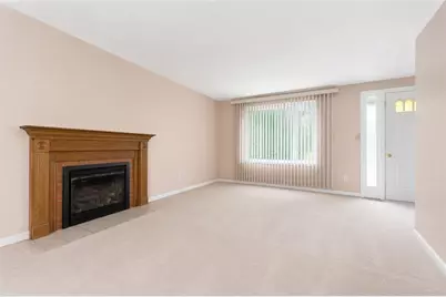 129 Dwellington Dr, Middlesex Township, PA 16059 - Photo 5