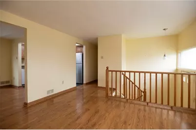 5707 Broad St, South Park, PA 15129 - Photo 9
