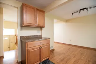5707 Broad St, South Park, PA 15129 - Photo 5