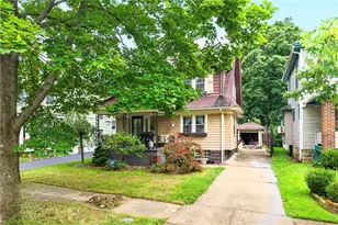 222 W Sheridan, New Castle, PA 16105 - Photo 3