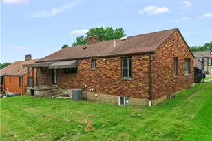 123 Arla Dr, Scott Township, PA 15220 - Photo 35