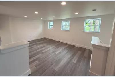 31 E Hallam Ave, Washington, PA 15301 - Photo 7