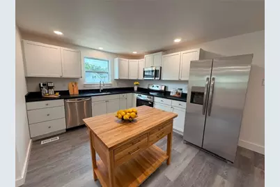 31 E Hallam Ave, Washington, PA 15301 - Photo 3