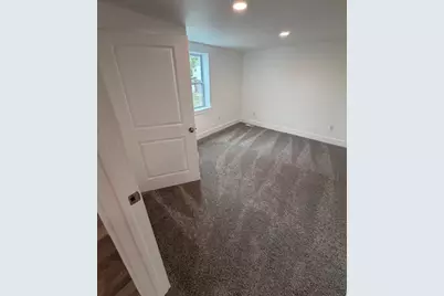 31 E Hallam Ave, Washington, PA 15301 - Photo 25