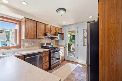 2740 Steiner St, Pittsburgh, PA 15227 - Photo 11