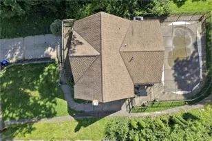 2740 Steiner St, Pittsburgh, PA 15227 - Photo 35