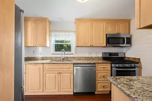 225 Cambridge Rd, Bethel Park, PA 15102 - Photo 11