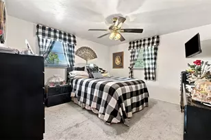 2900 Pioneer Ave, Pittsburgh, PA 15226 - Photo 23