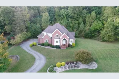 127 Woodhaven Dr, Hempfield Township, PA 15644 - Photo 3