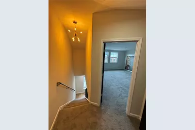 847 Blossom Way, Pittsburgh, PA 15212 - Photo 11