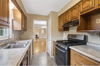 1918 Shaler Drive, Pittsburgh, PA 15116 - Photo 11