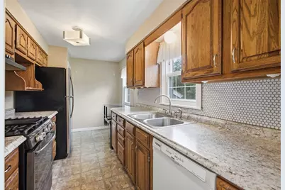 1918 Shaler Drive, Pittsburgh, PA 15116 - Photo 9